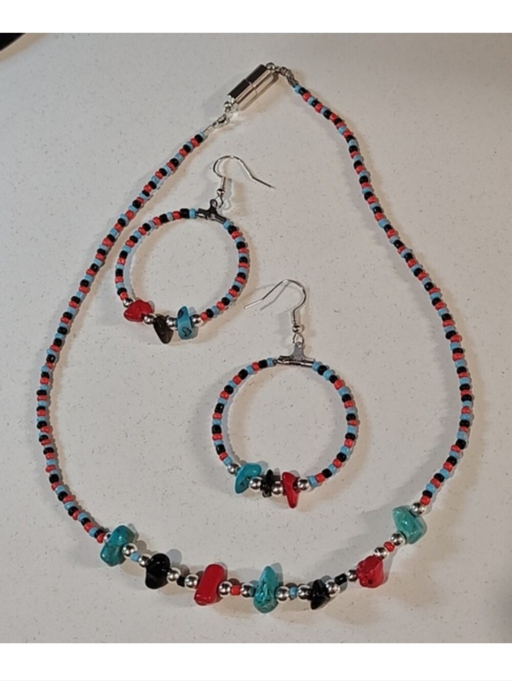 Southwest Style Chipped Gemstone Beaded Necklace & Earring Set